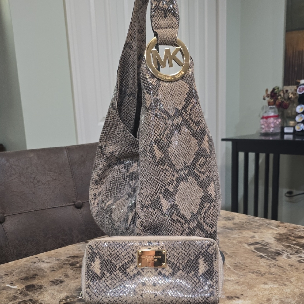 Michael Kors Sandy Gray Snakeskin Hobo Bag and Wallet EUC